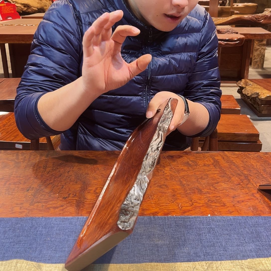 玉木（非红木类）巴花学名古夷苏木