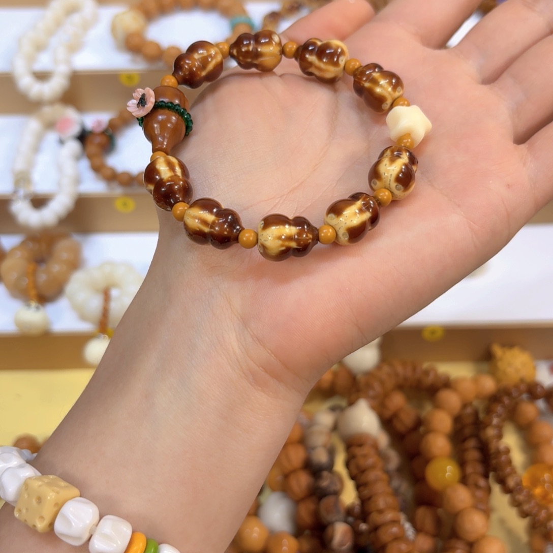 星月菩提手串紫金鼠花皮葫芦