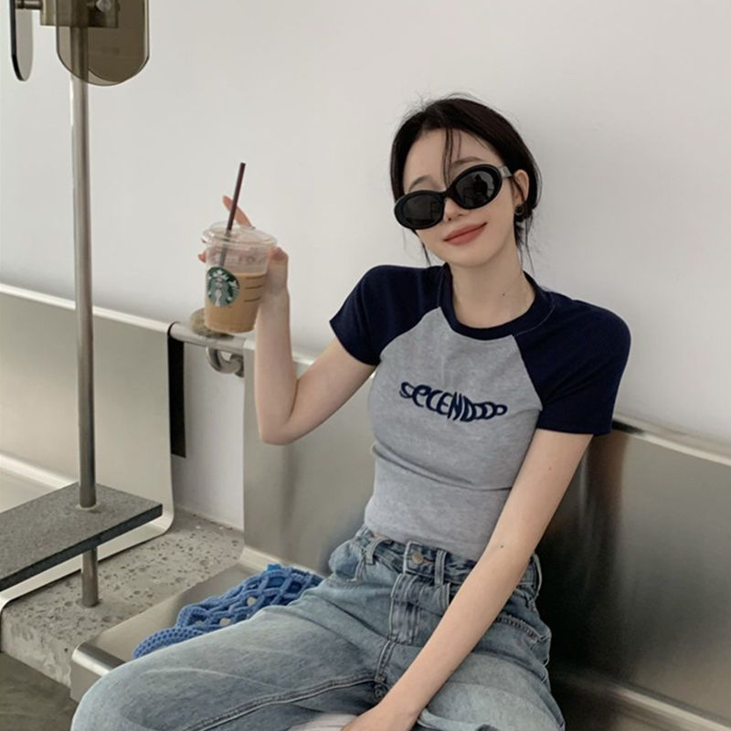 纯欲风短款上衣辣妹修身2025夏季短袖T恤女美式复古小众甜辣套头