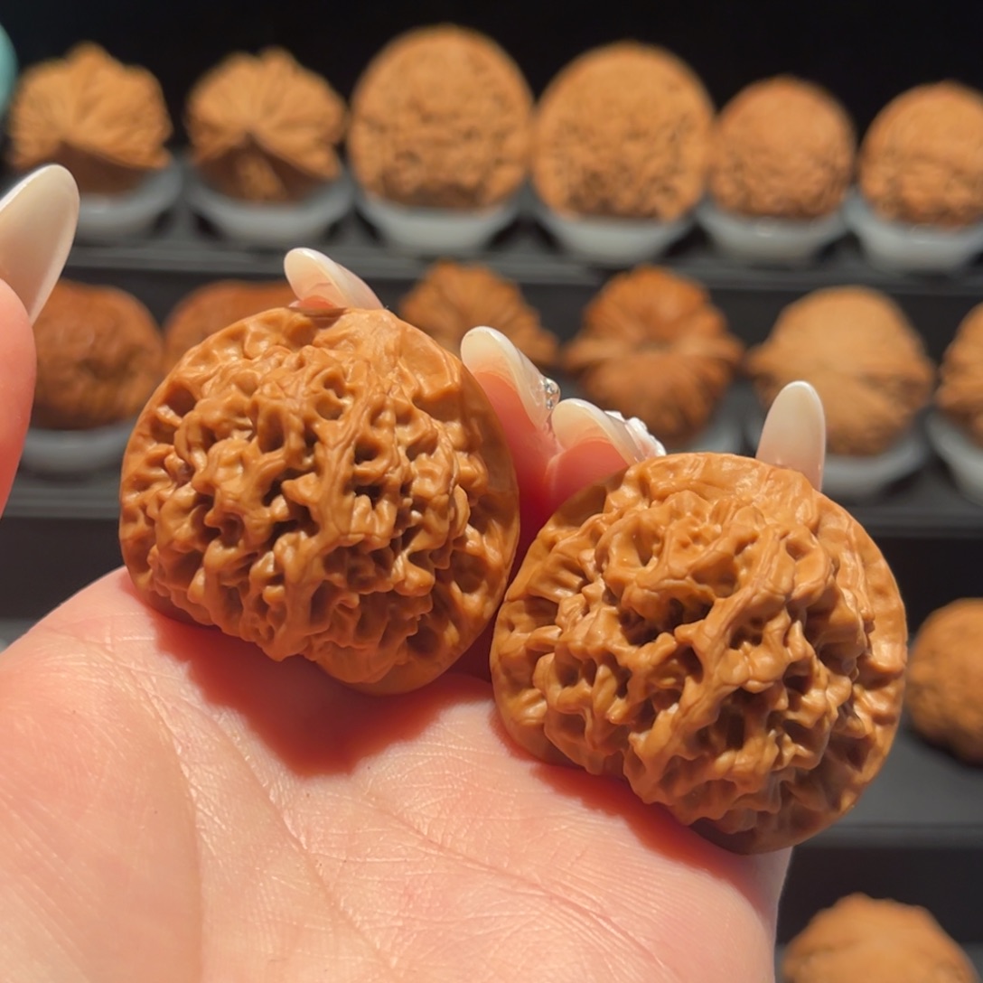 暗****秦闷37，精品，货头大漏