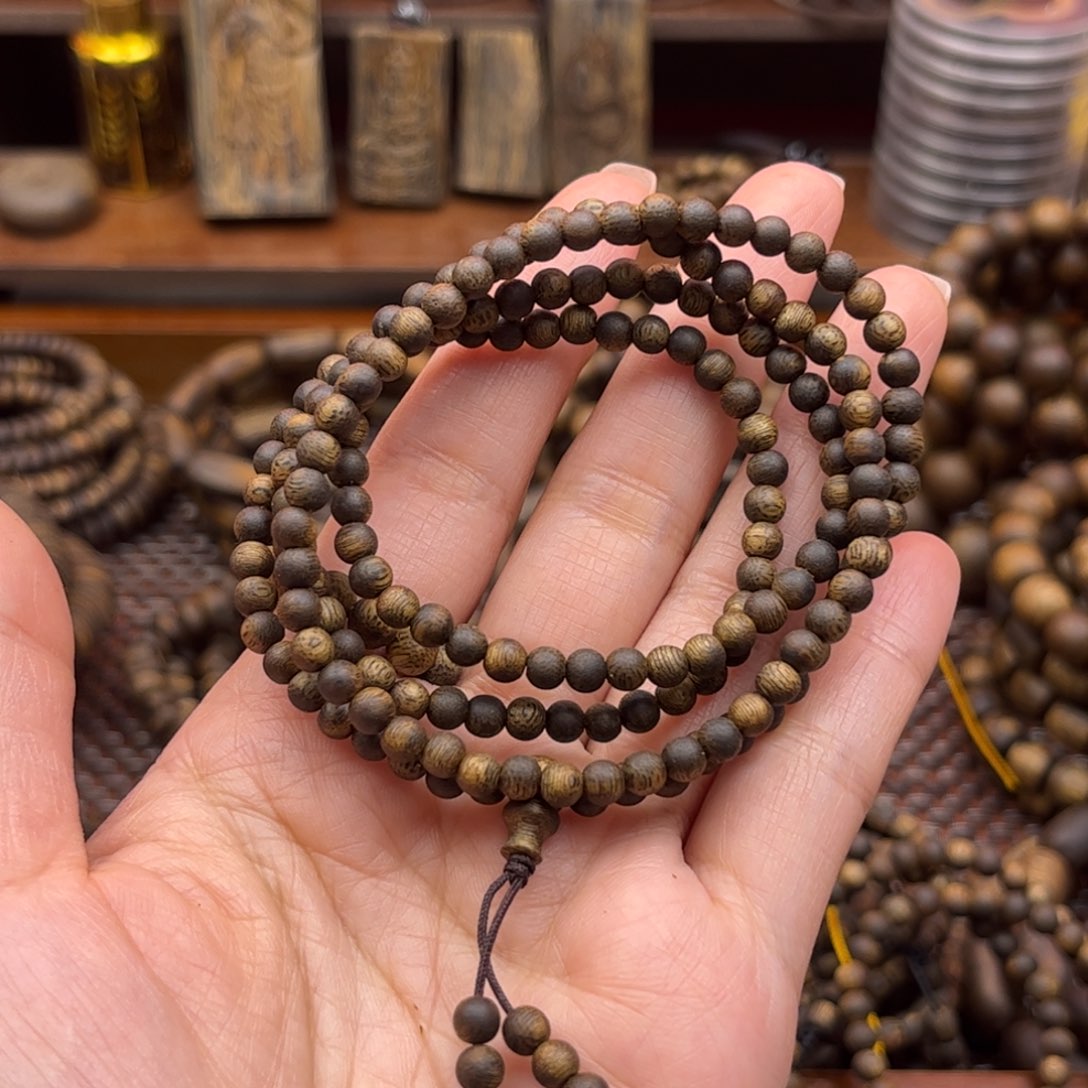 沉香碎屑奇楠0.4多圈圆珠6.6克