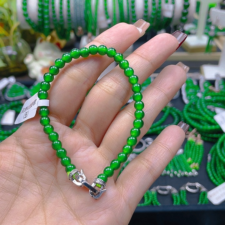 翡翠手链未镶嵌黄阳绿卡5