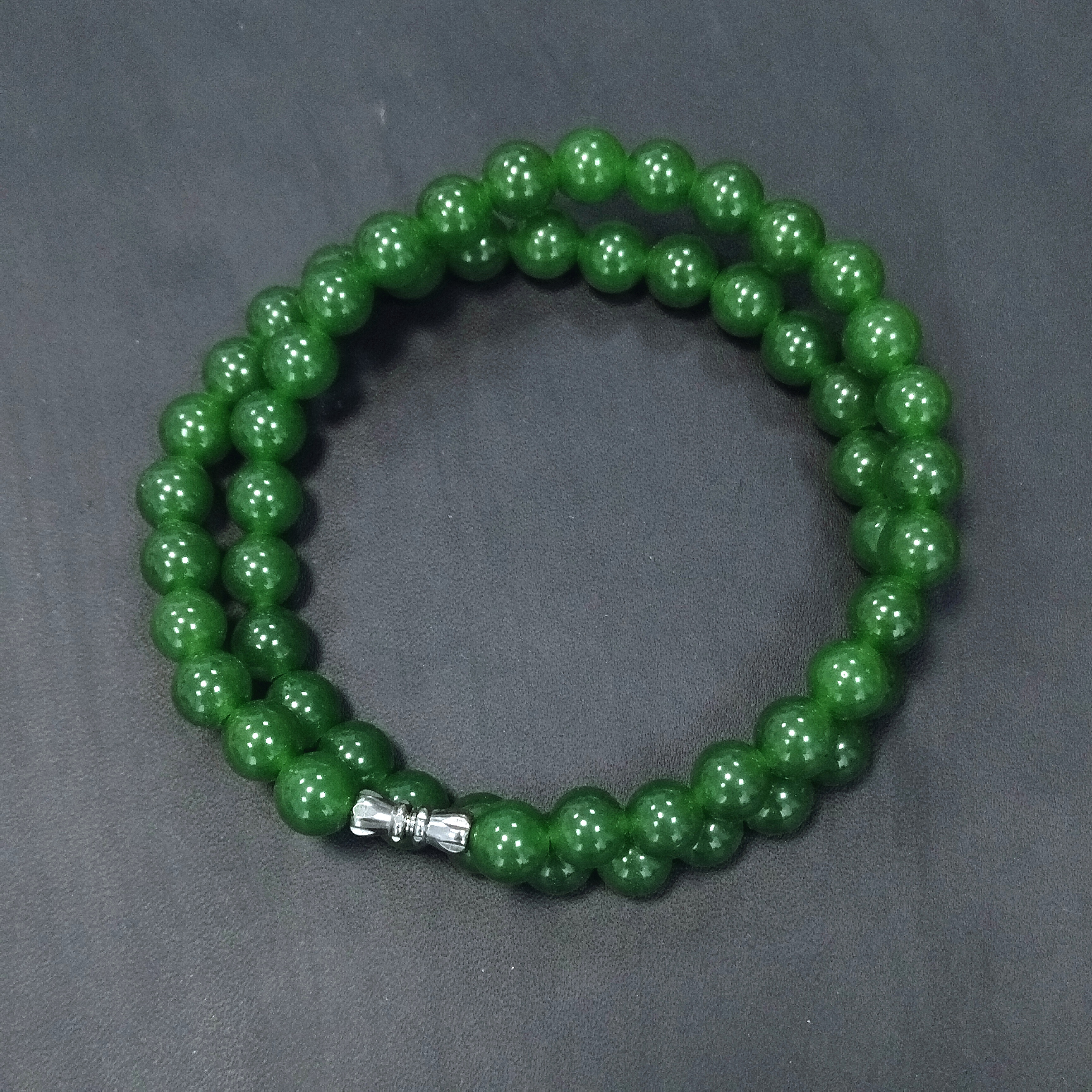 【侯总甄选】天然玉石绿色时尚菠菜绿石英质玉石吊坠-合金