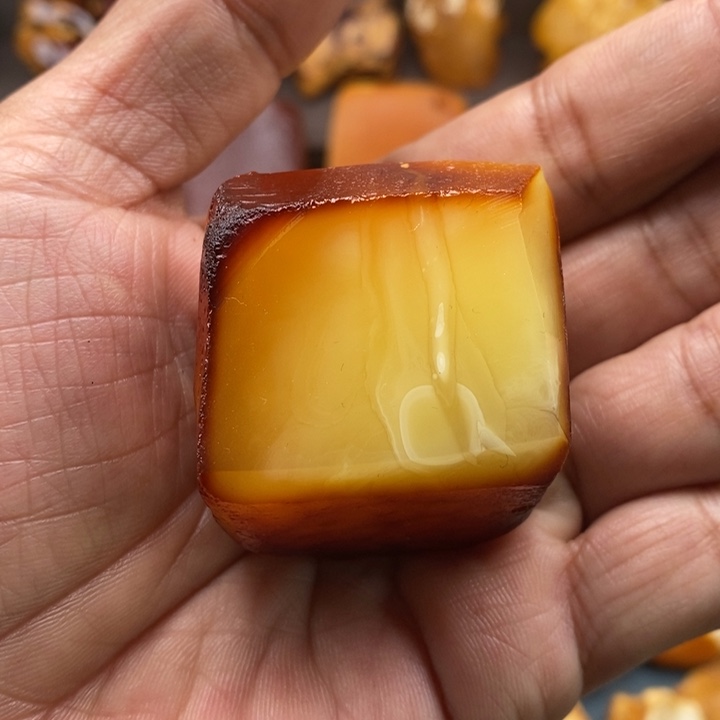 定制琥珀未镶嵌天然蜜蜡原石定制