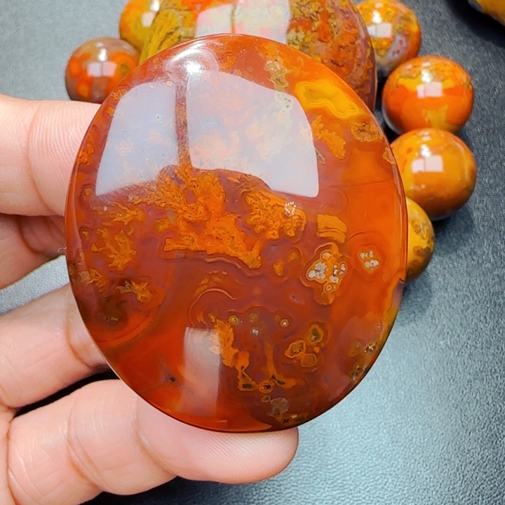 玛瑙/玉髓未镶嵌战国红玛瑙战**9