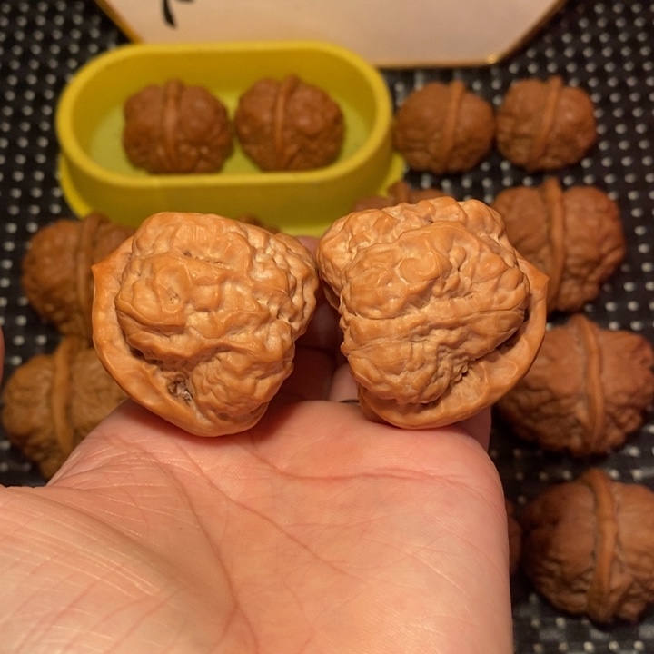 M***x把件文玩核桃超腰超大八腿蛙王