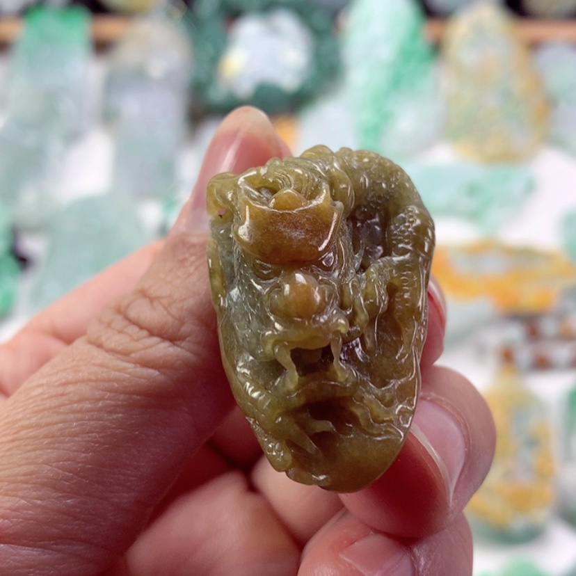 【闪购商品】翡翠吊坠(不含链)未镶嵌