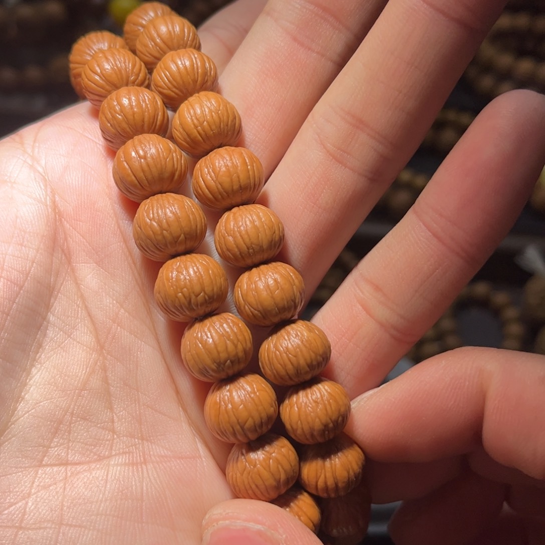 猴头核桃吊坠13土豪手持全品无瑕无药