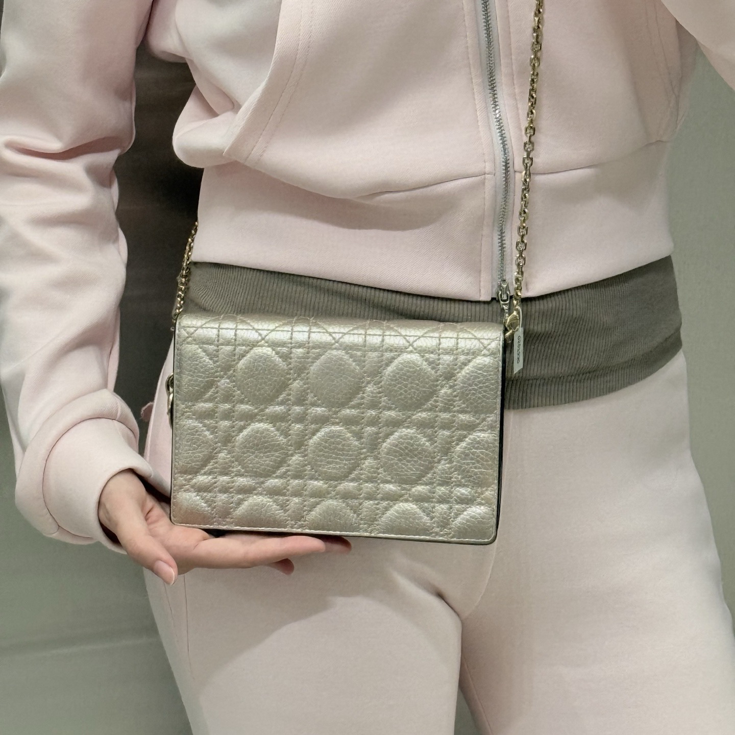 95新 DIOR/迪奥 dior玫瑰粉紫色链包斜挎包