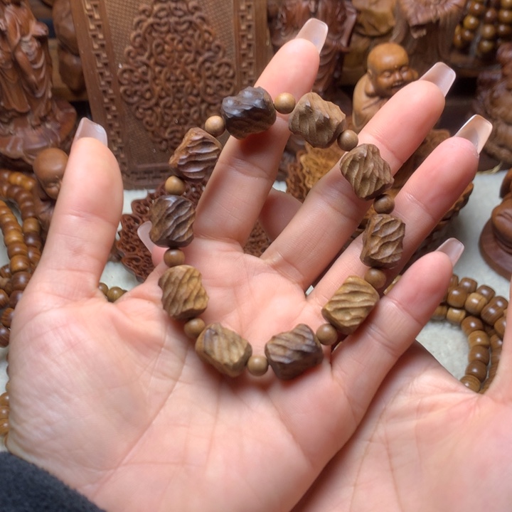 檀香木其他老山檀香手把件