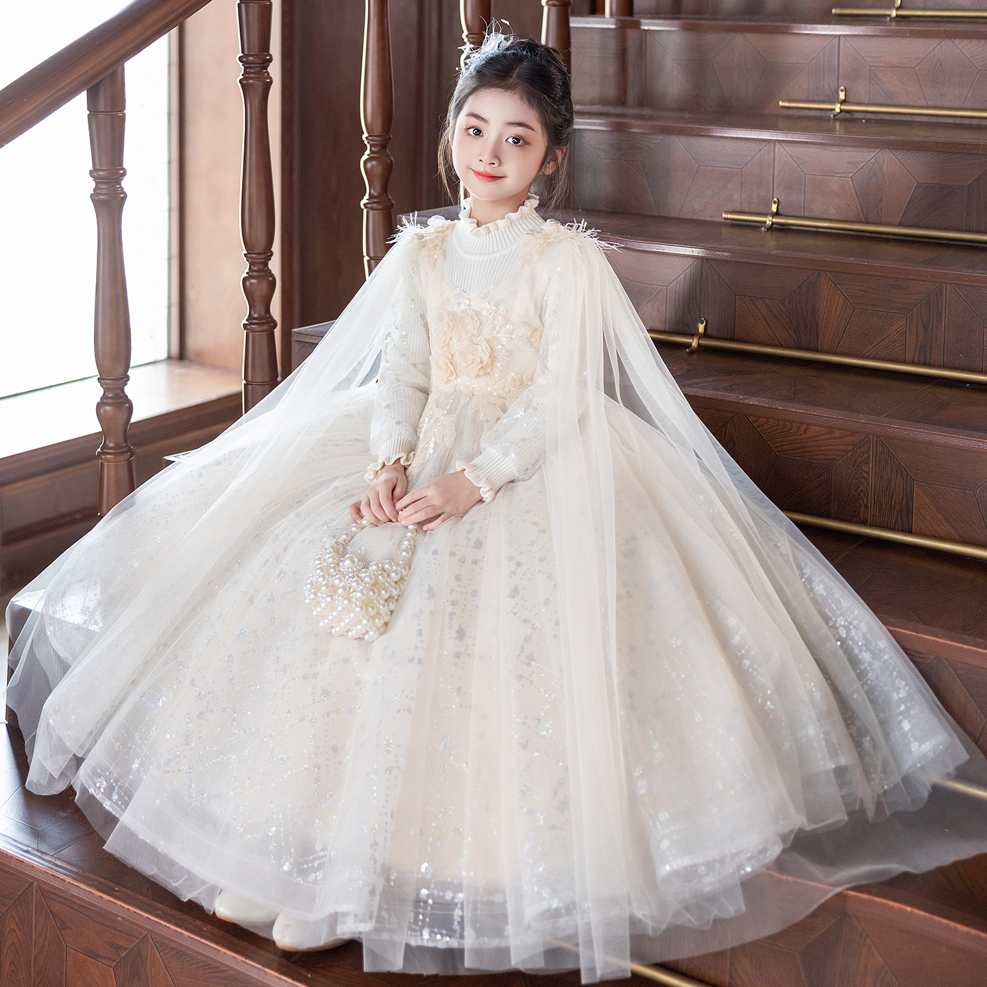 女童公主裙高端轻奢保暖礼服花童婚礼小女孩儿童主持人钢琴演出服
