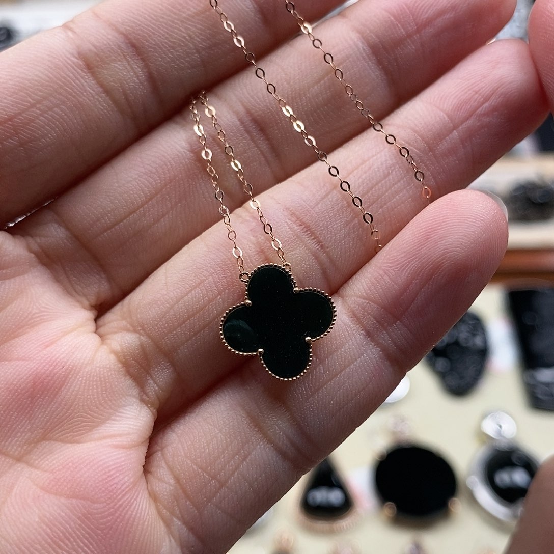 翡翠套链18K金镶嵌墨翠