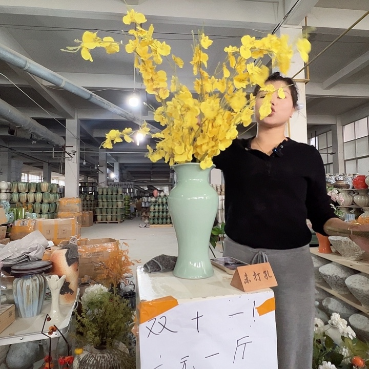景德镇陶瓷花瓶厂家