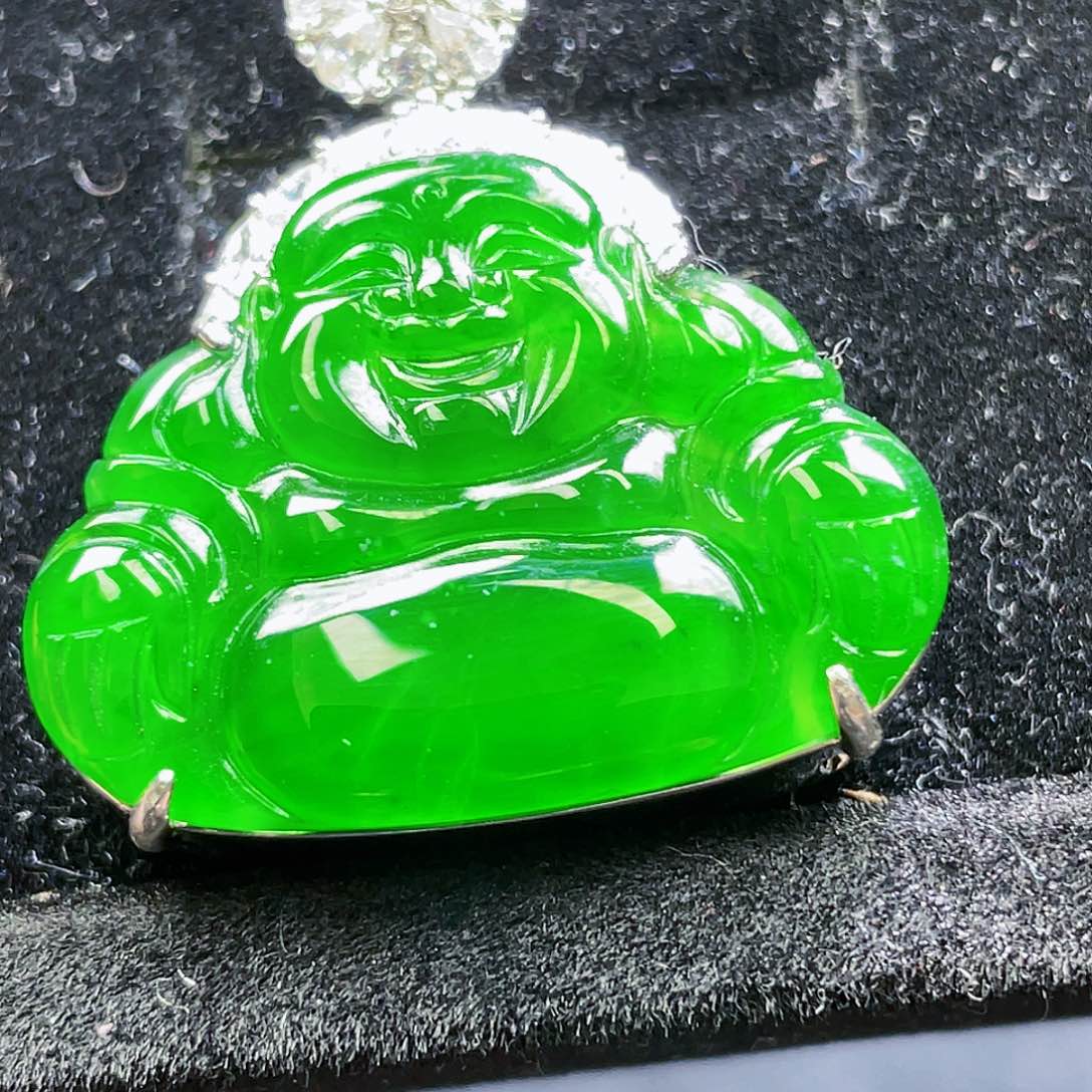 翡翠颈饰未镶嵌67，