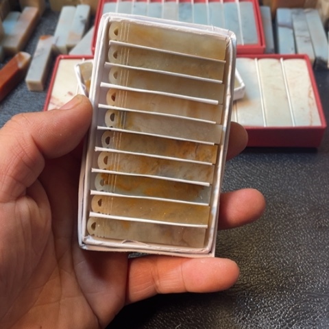 伊犁石印石?**诚0.8*5.0瓦章一组十枚