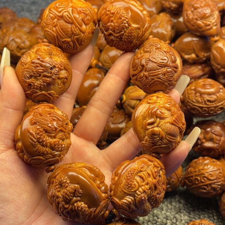 橄榄核吊坠萌****族橄榄核