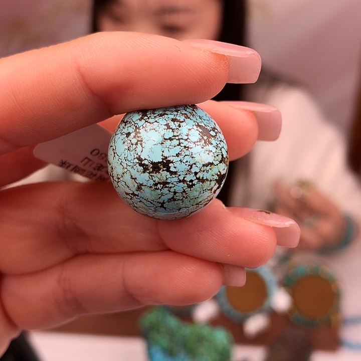 绿松石未镶嵌原矿