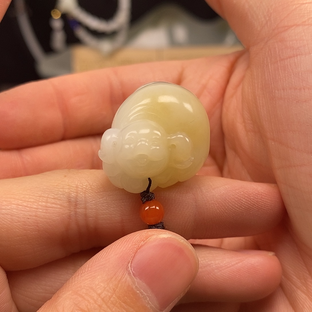 和田玉颈饰未镶嵌17