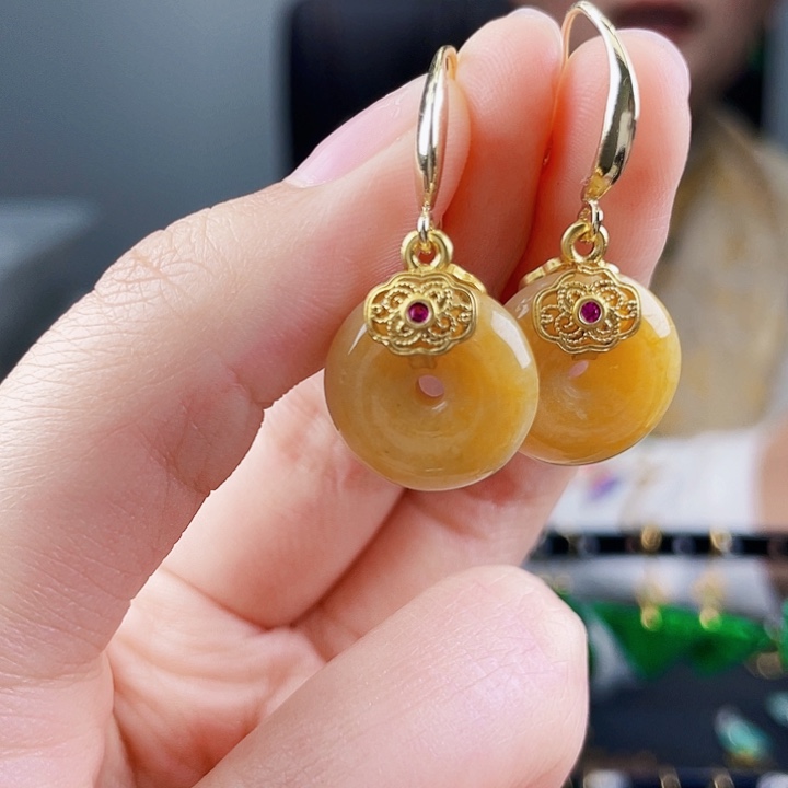 翡翠耳饰未镶嵌饰品