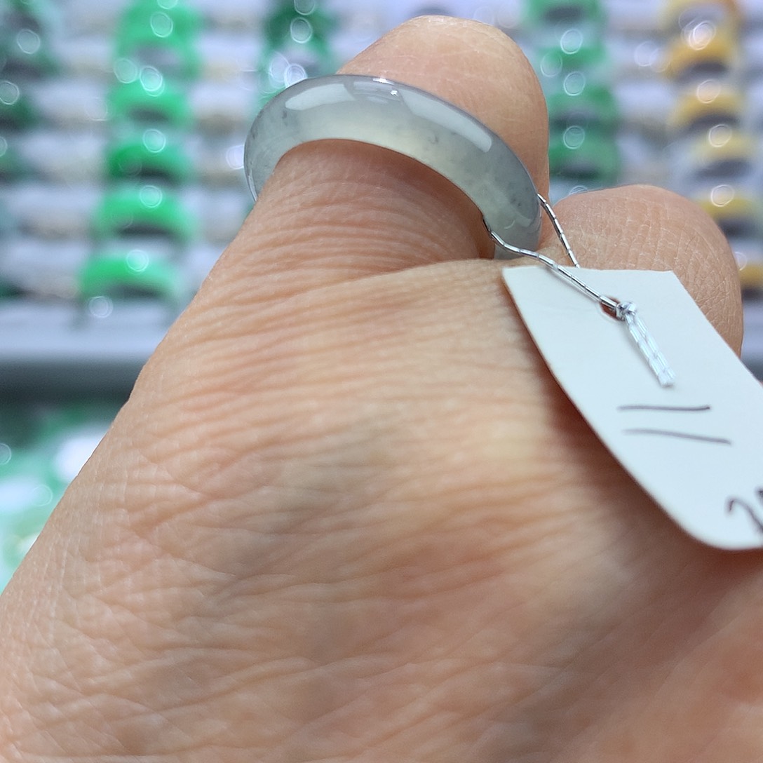 翡翠戒指未镶嵌11号