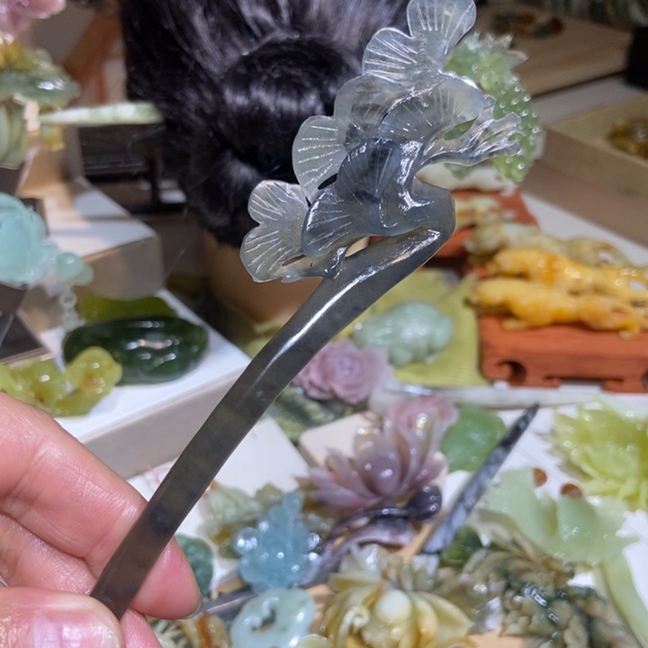 蛇纹石玉未镶嵌发饰