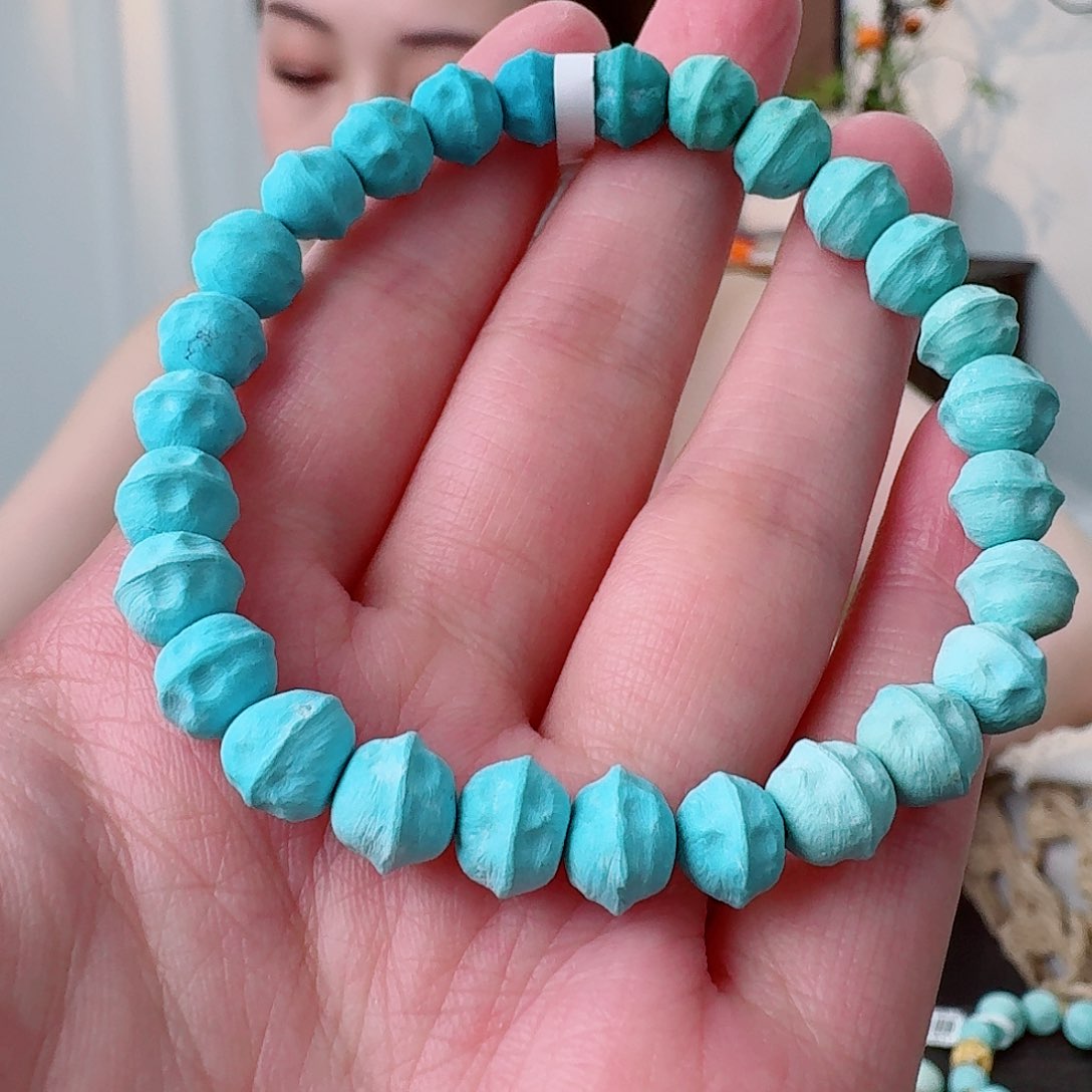 未镶嵌绿松石珠宝奇石