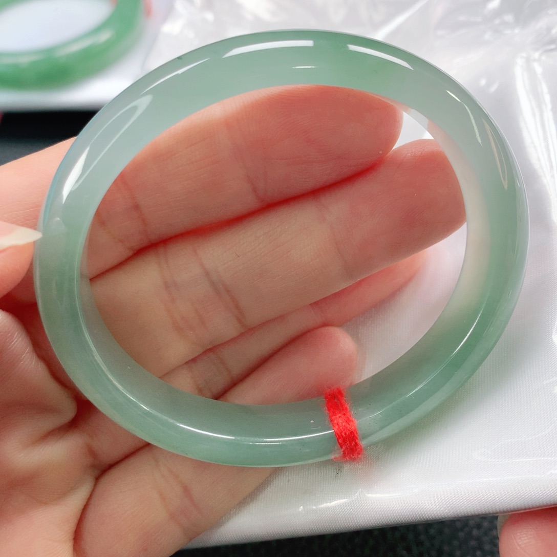 未镶嵌手镯翡翠55贵妃