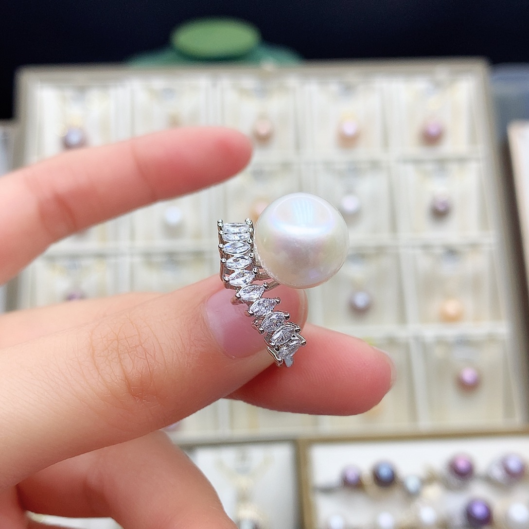 淡水珍珠颈饰合金