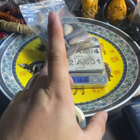 瓷片高*寻呼台等地的艺术家和