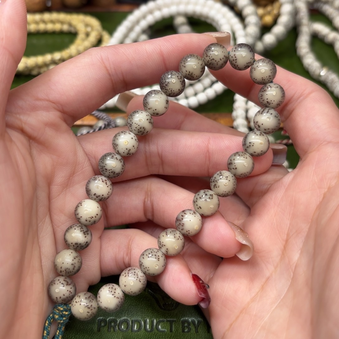 星月菩提手串⚠️漏⚠️9mm圆珠手持❗️玉化小冰糖❗️