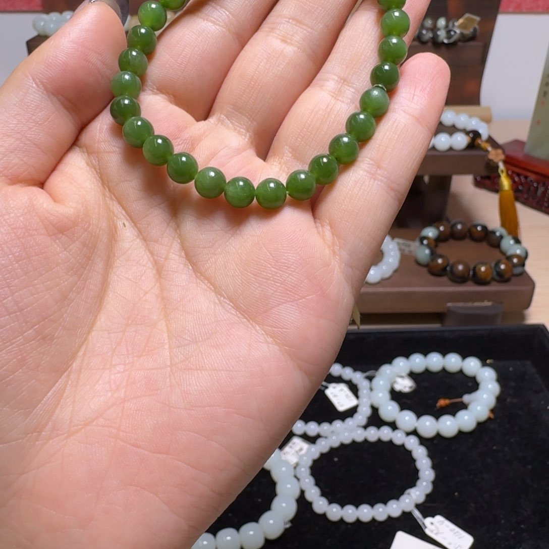 未镶嵌和田玉手链
