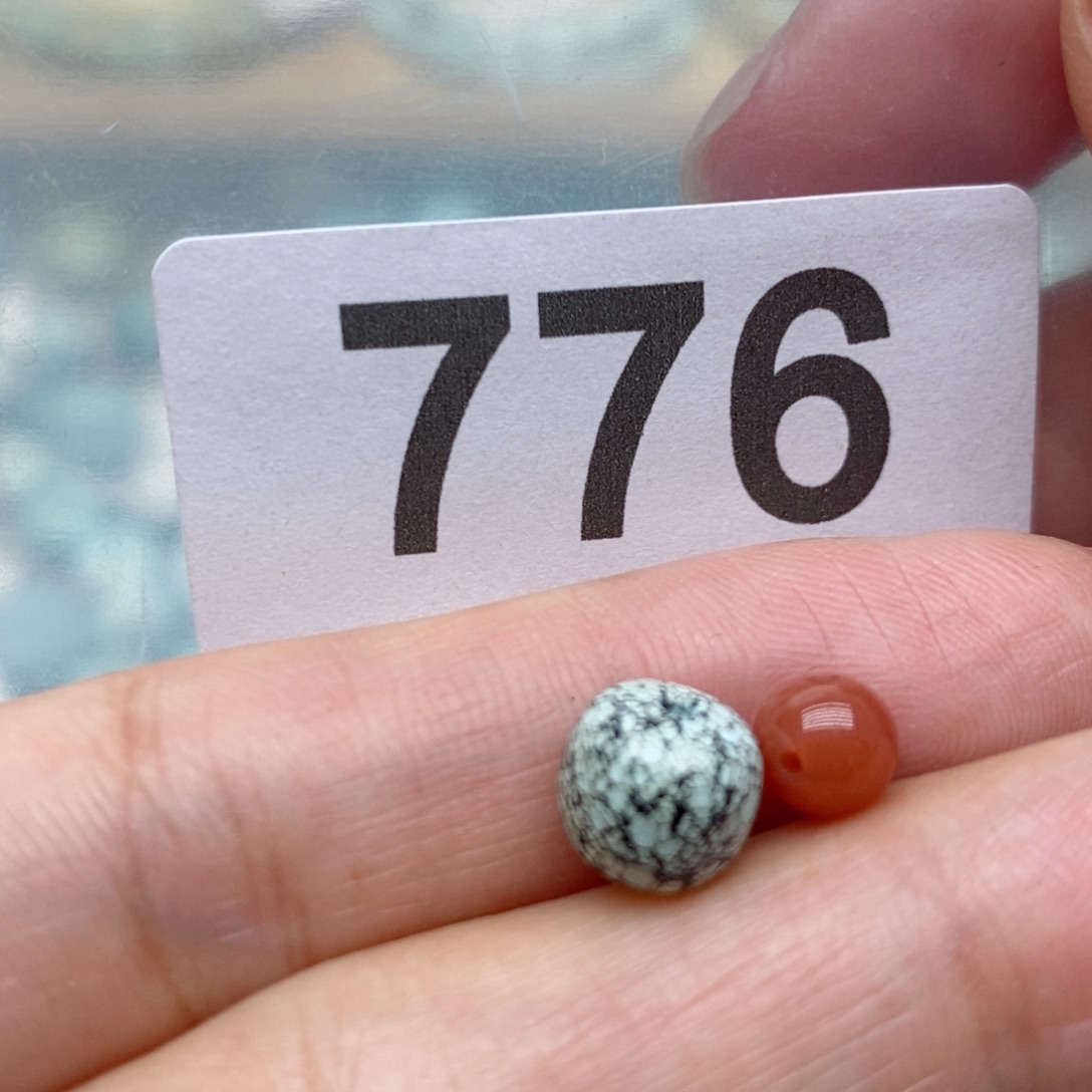 南红玛瑙未镶嵌珠宝奇石