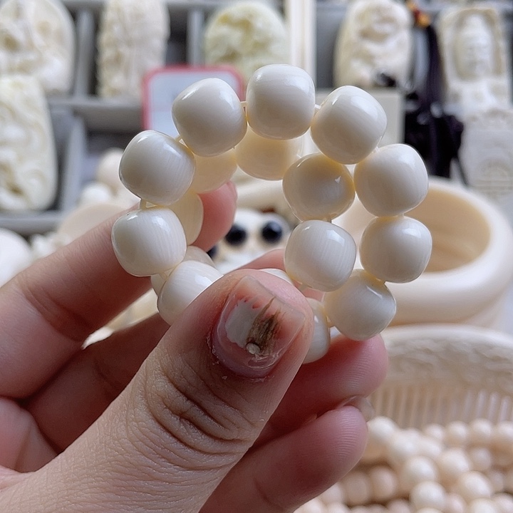 自***如16×15老型手串（芯料）