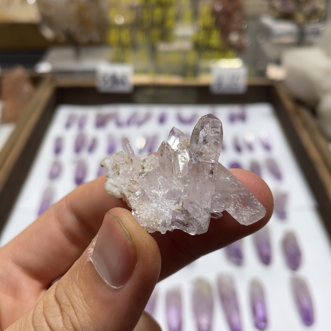 水晶、水晶未镶嵌水晶