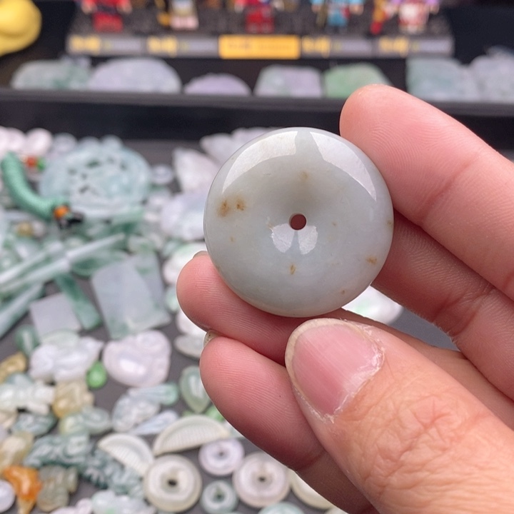 翡翠吊坠(不含链)未镶嵌噗****噗