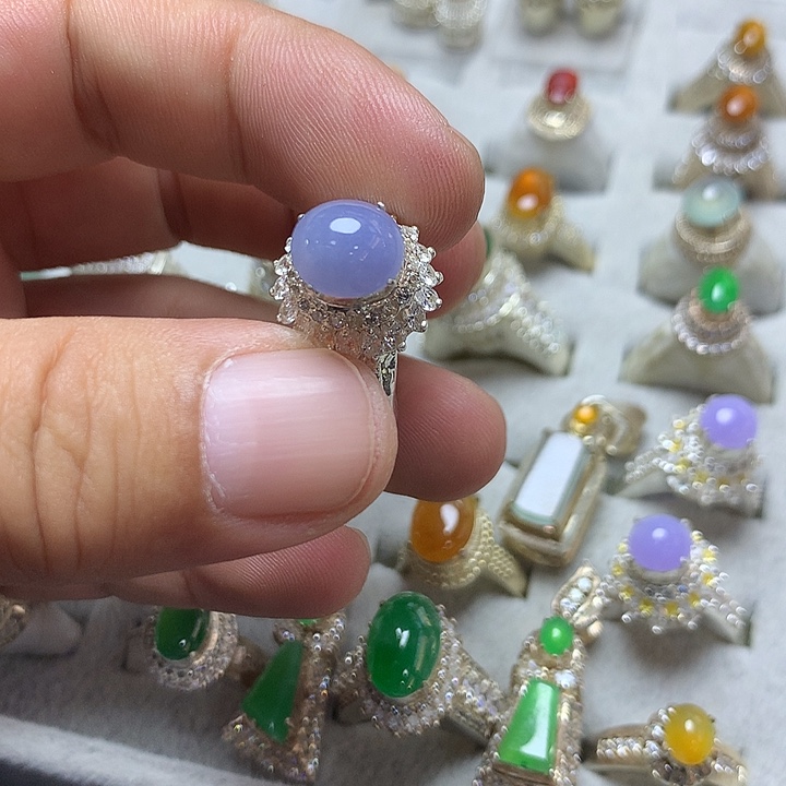 定制翡翠未镶嵌戒指