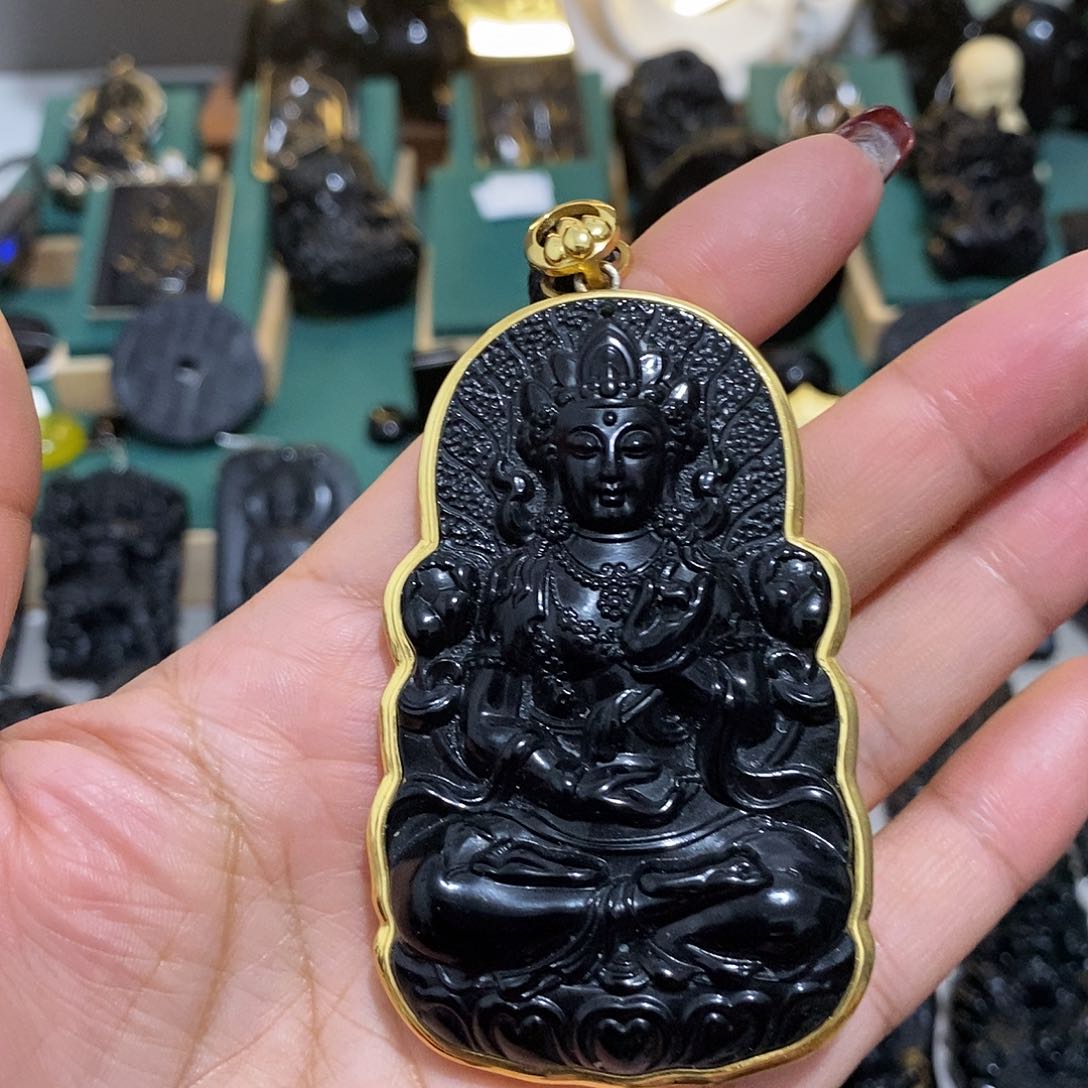 蛇纹石玉颈饰未镶嵌晚*