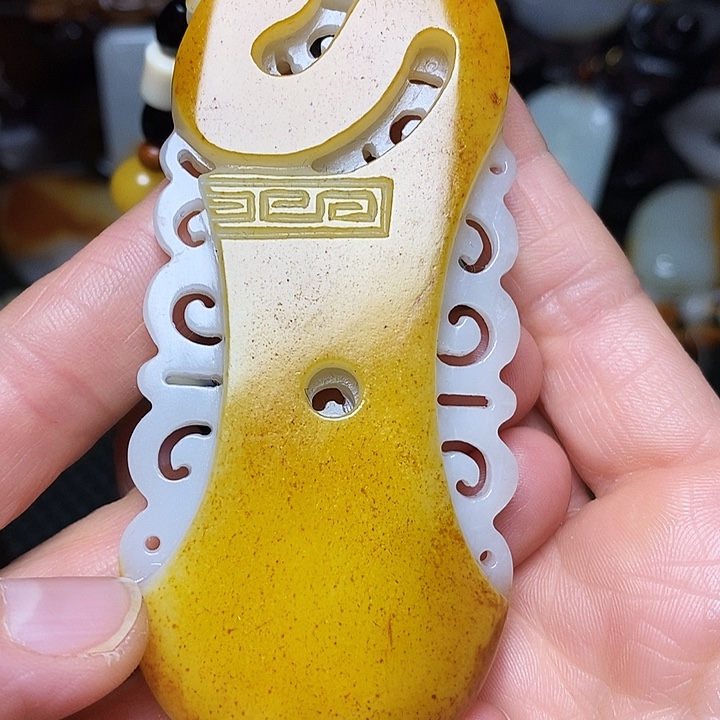 水***财和田玉未镶嵌挂件