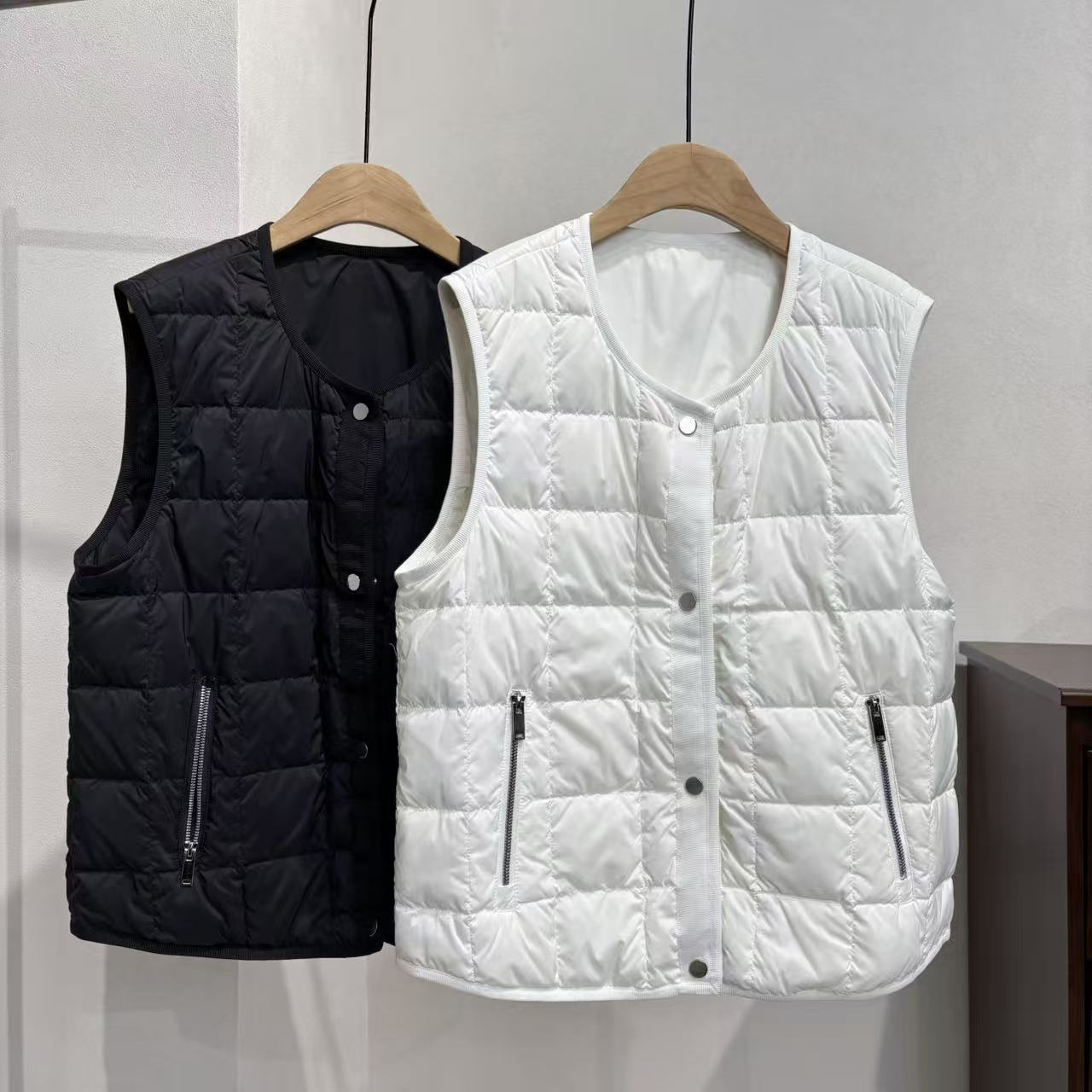 CSY5755 加拿大客人订单 双色格子羽绒无袖马甲