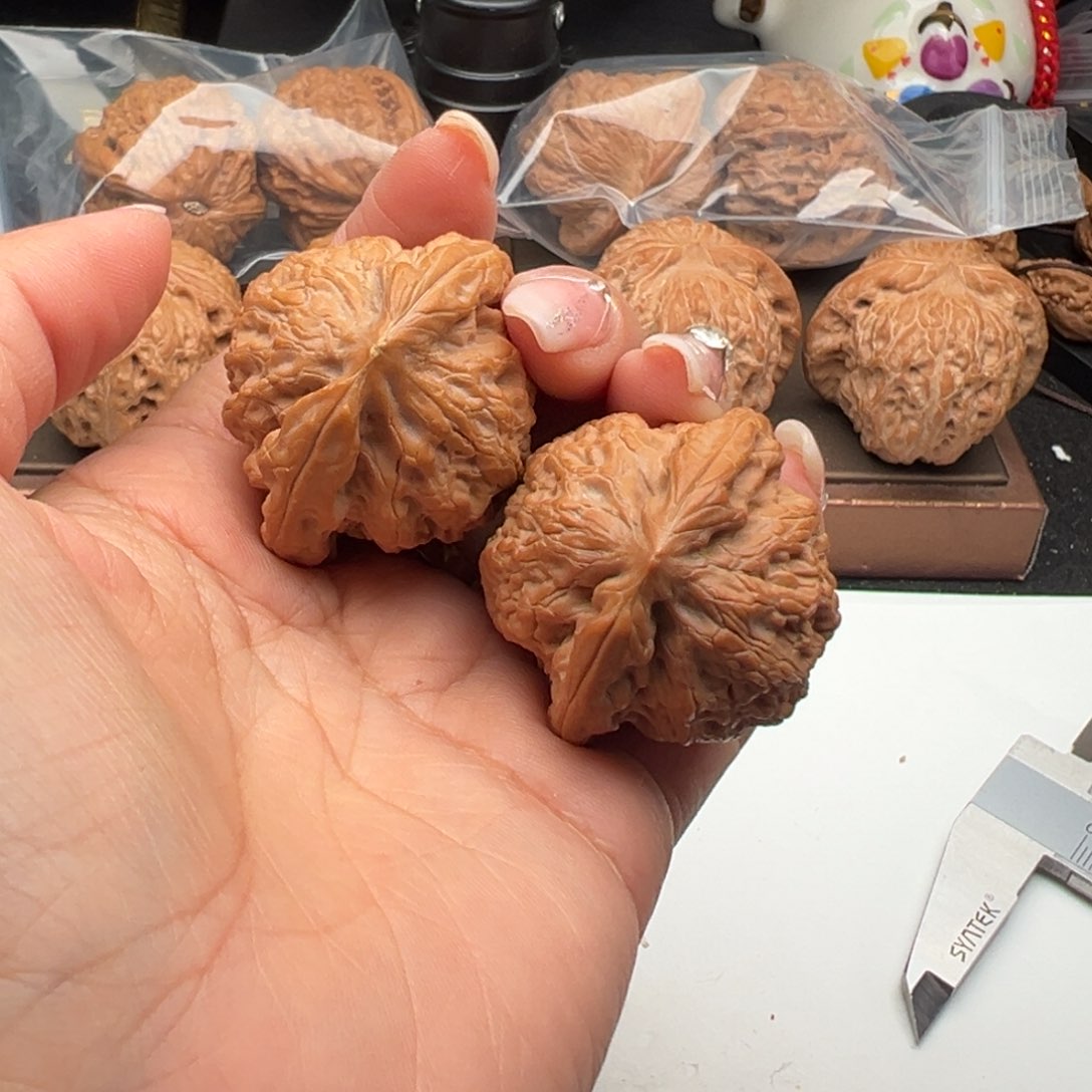 文玩核桃把件金公子40