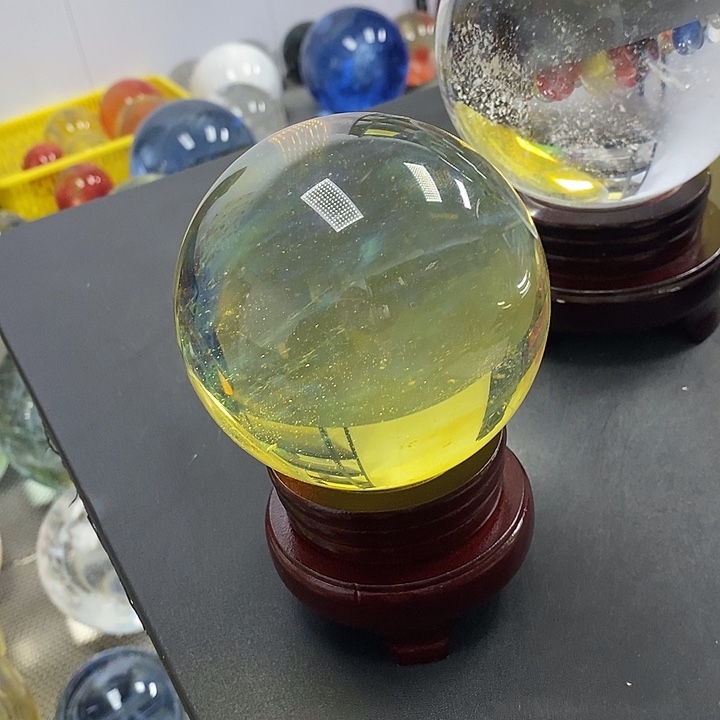 加***菜石材9.5厘米黄水摆件