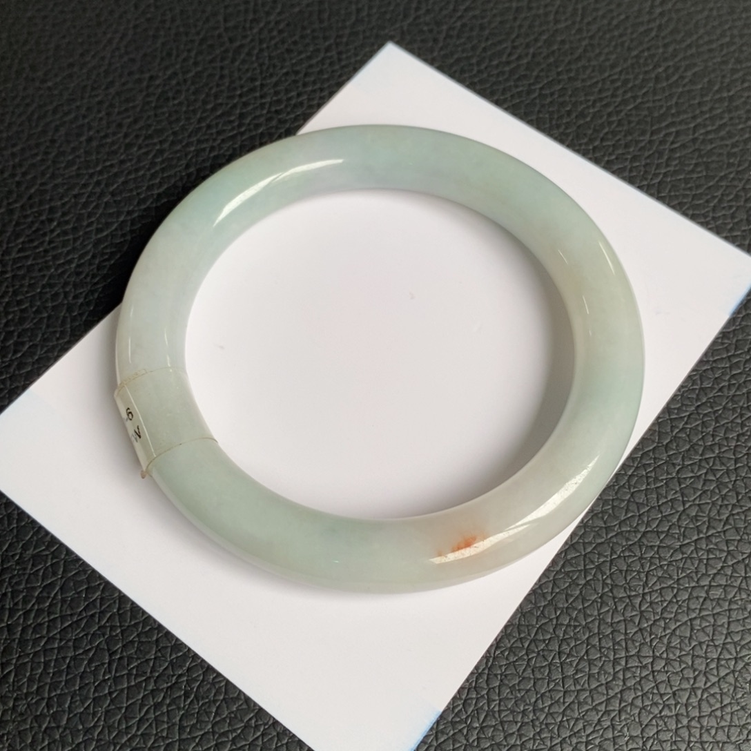 翡翠手镯未镶嵌天然翡翠手镯