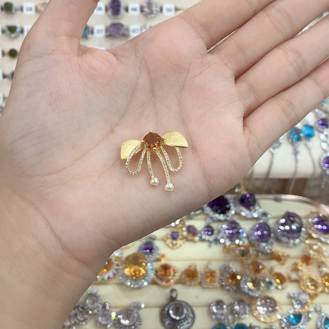 卡***1黄晶颈饰银S925镶嵌