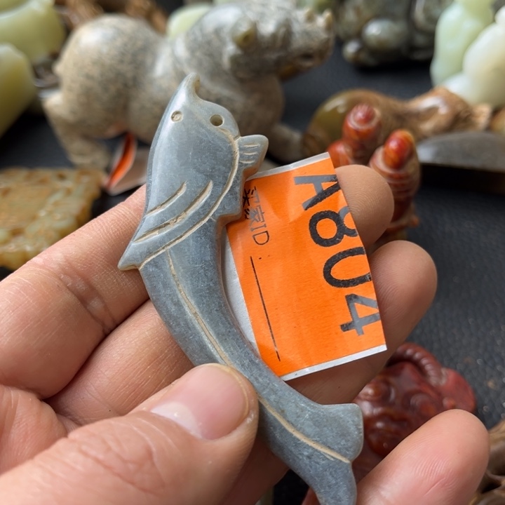 和田玉（糖玉）颈饰未镶嵌