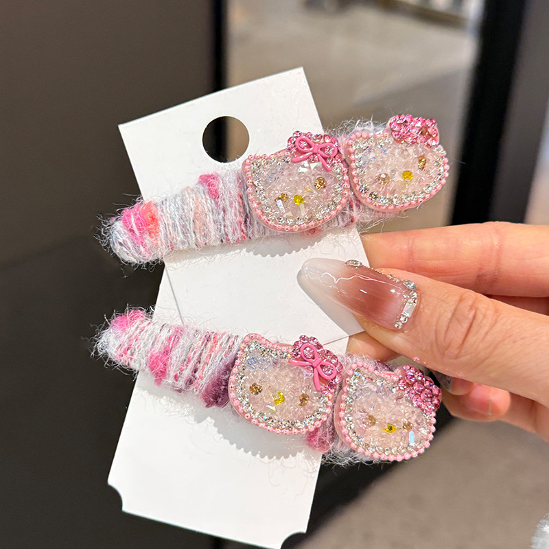 韩版新款精致高级感水钻甜美KT粉色毛线发夹BB夹可爱侧边鸭嘴夹女