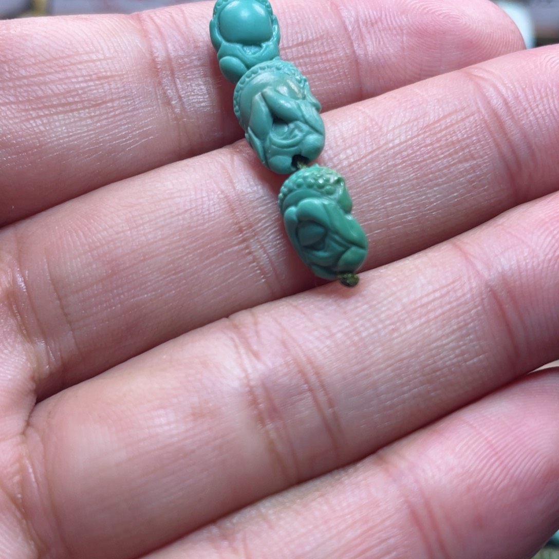 绿松石配饰未镶嵌