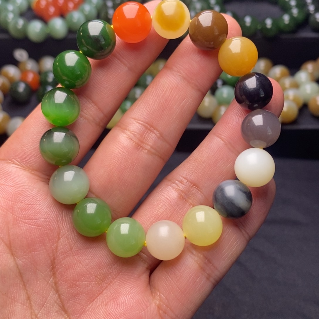 和田玉手串未镶嵌用****2