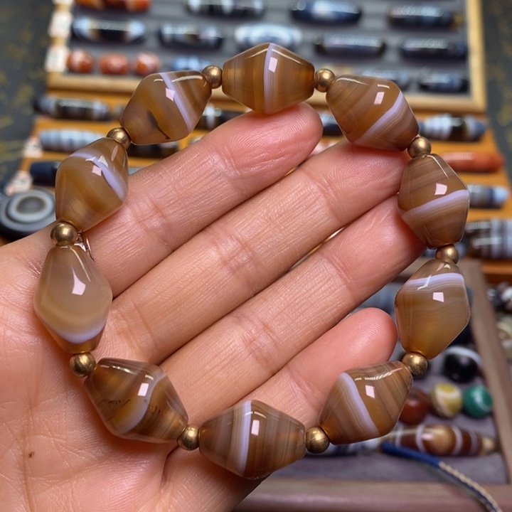 未镶嵌玛瑙/玉髓珠宝半成品