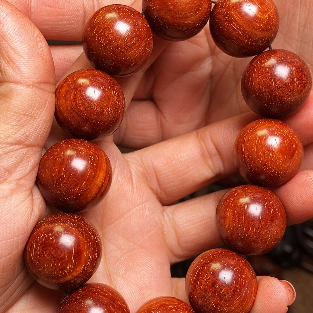 檀香紫檀（小叶紫檀）手串半龙➕金星