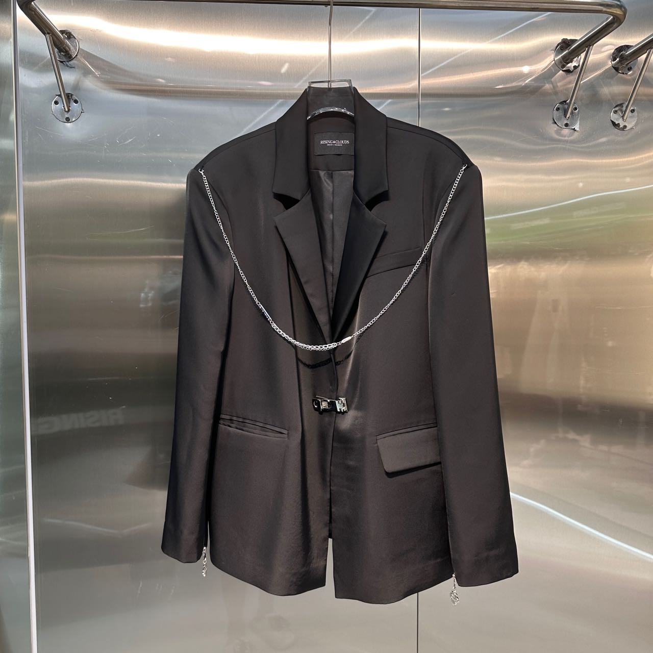 现【小云姐】 显瘦缎面链条西060649